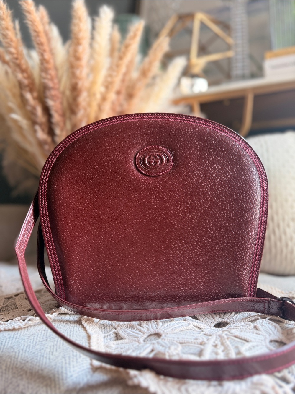 GUCCI Vintage Leather Crossbody Bag in Deep Burgundy